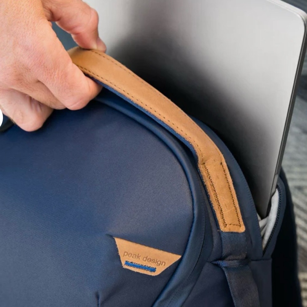 Peak Design Everyday Backpack Zipped - Midnight Blue - Picture 7 of 17